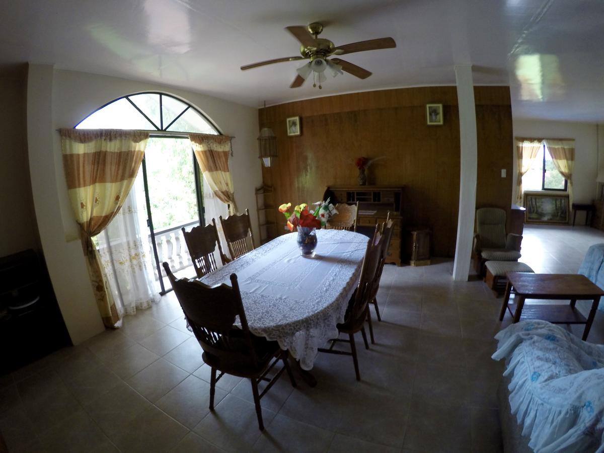 Fat Monkey Hostel โกรอน ภายนอก รูปภาพ